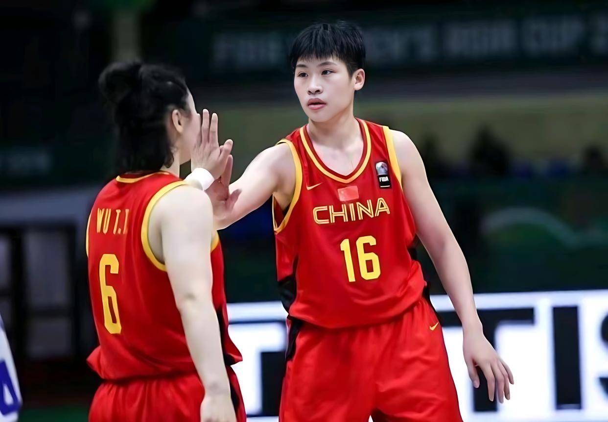 中国女篮官宣亚洲杯名单:韩旭张子宇领衔的简单介绍