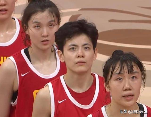 进步明显！杨舒予出战22分钟，投篮9中8得到17分4篮板4助攻(杨舒予姐姐叫什么)