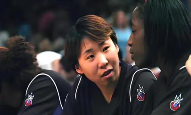 苗立杰成第四位入选FIBA名人堂的中国球员(苗立杰打球)